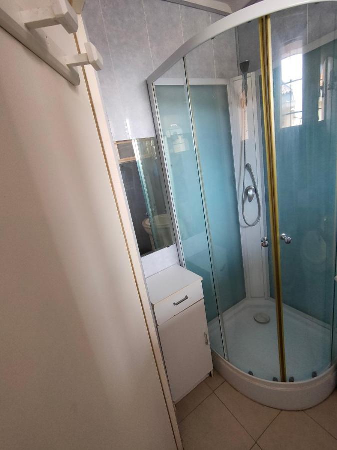 Sejour A Valras T1 Vue Sur Mer - 50M Centre Et Mer Apartment Exterior foto
